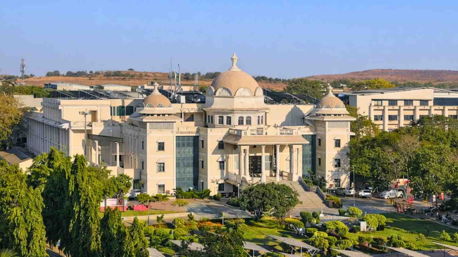 Datta Meghe Institute Wardha